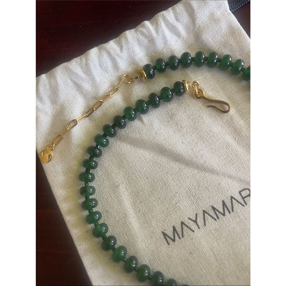 Mayamar Green Beaded Necklace with Gold 'G' Pendant (24k gold plated) - Picture 3 of 4